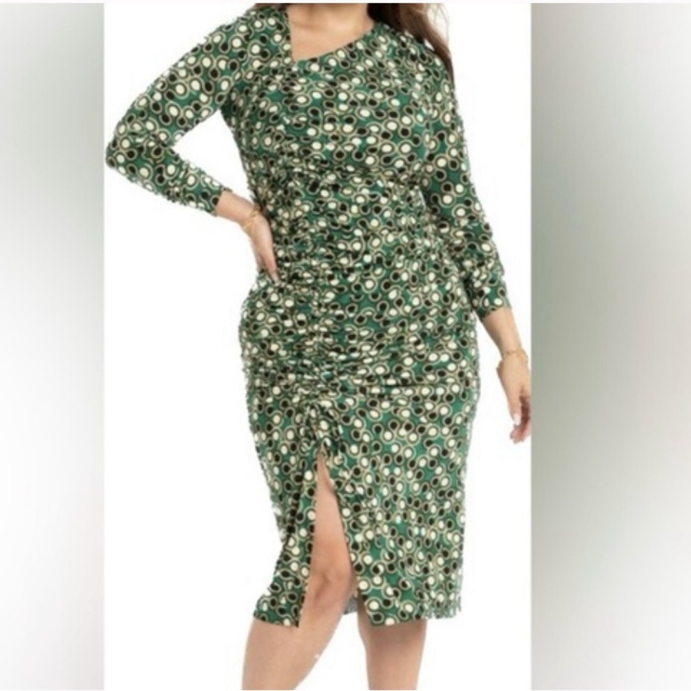 Eloquii green asymmetrical v-neck bodycon dress with ruching on the side sz 26